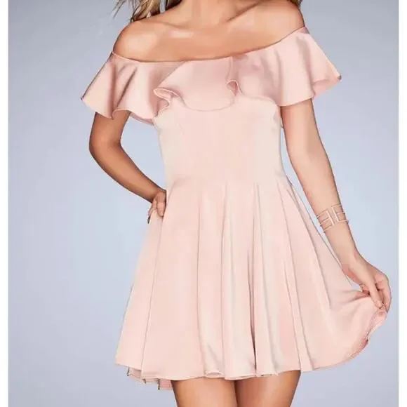 La Femme NWT Blush Pink Ruffled Off Shoulder Fit & Flare Dress- Size 4 - Picture 6 of 11